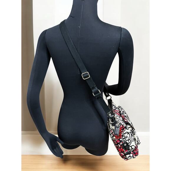 Y2K Coach F16864 Poppy Daisy Floral Graffiti Crossbody Bag & Wristlet - Picture 12 of 16